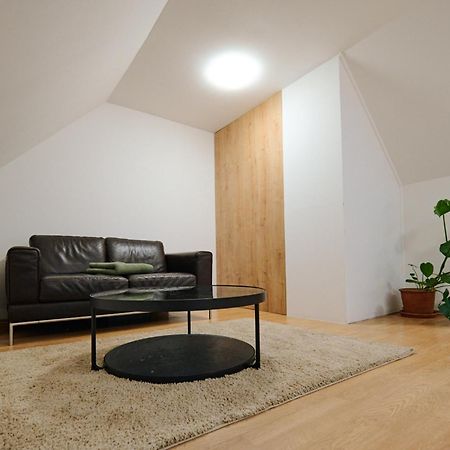 Kesta Apartman 马汀 外观 照片